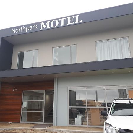 تيمارو Northpark Motel المظهر الخارجي الصورة